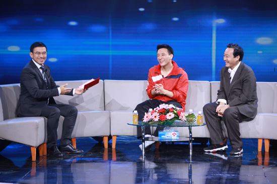《人间》团队打造的民生纪实访谈节目《人间真情》将在江苏卫视1月7日