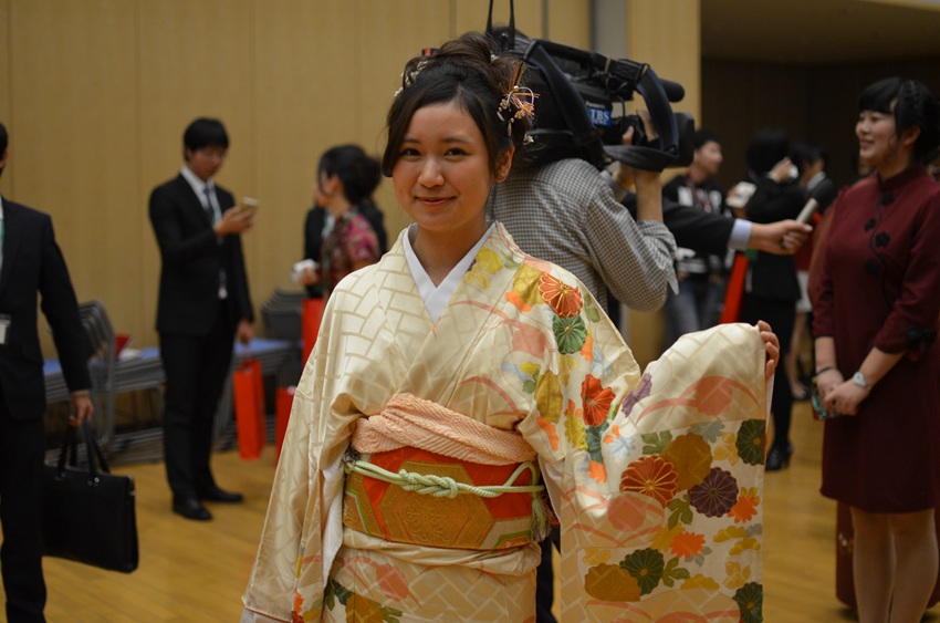 日本留学照片图片