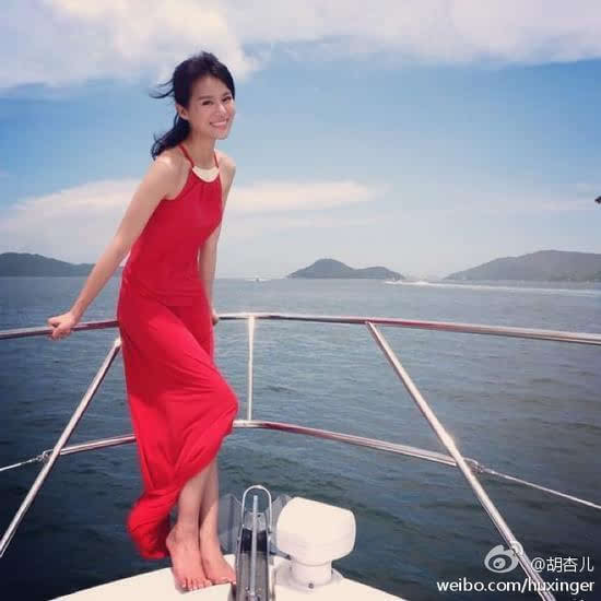 王喜胡杏儿拍拖图片