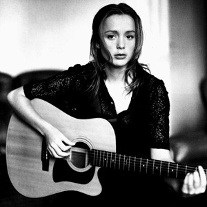 ɯ•槣LISA EKDAHL