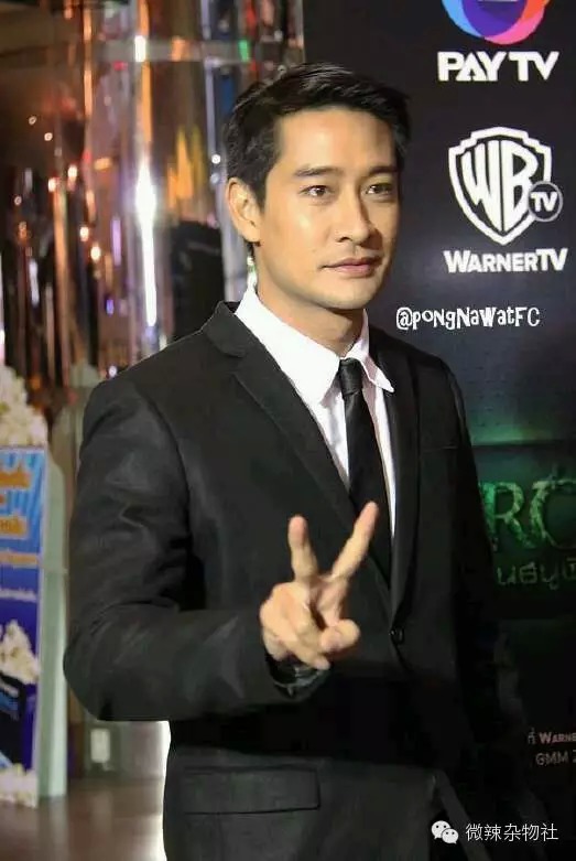 泰国电视剧里面男神pong的前女友kaew,分手那会妹子还一边哭一边回应