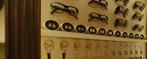 智能眼镜——《王牌特工》