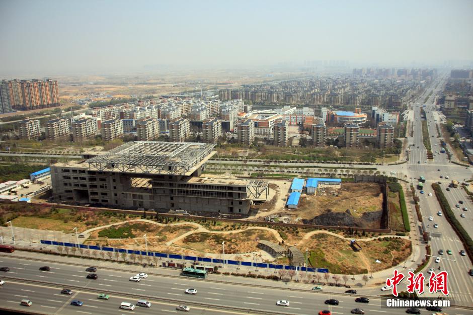 3月30日消息,位于河南省郑州市郑东新区中州大道与农业路交叉口的"