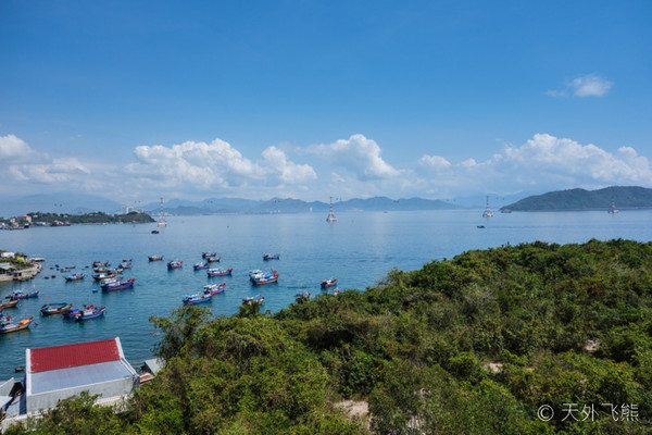 分享越南芽莊海島度假天堂享受悠閒的海灘生活