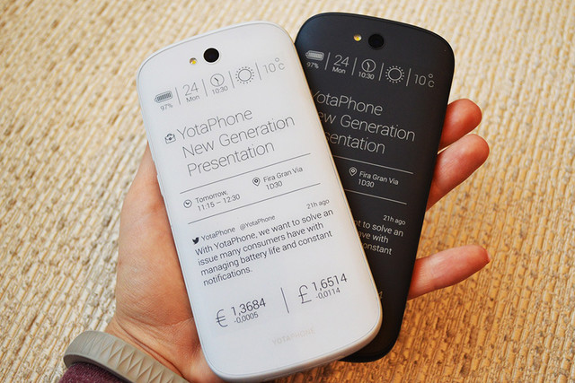 һغڰ īˮֻYotaPhone2 