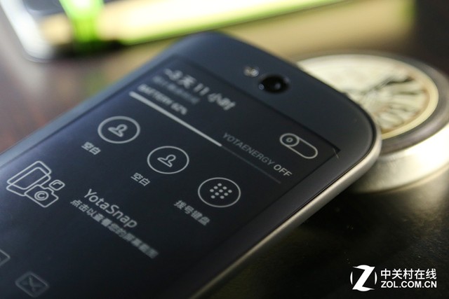 һغڰ īˮֻYotaPhone2 