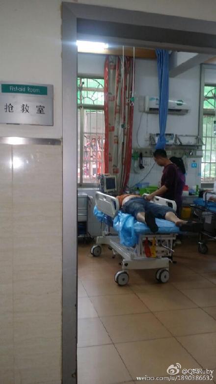 吴科佳后来陷入昏迷,送院抢救受访者供图