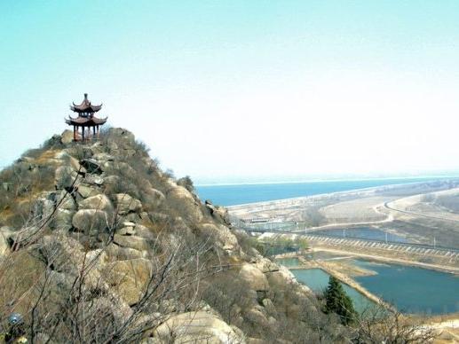 济南鹊山湖旅游景点图片