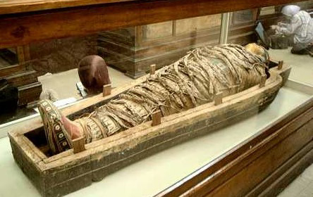 为生二胎假离婚误成真 夫杀妻欲制木乃伊相伴