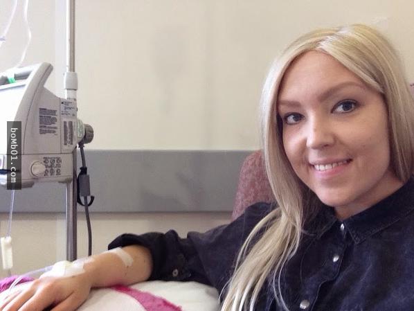 乳癌患者上半身让人心酸自拍只为揭穿假慈善