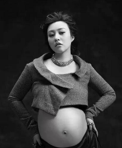 曹颖怀孕图片