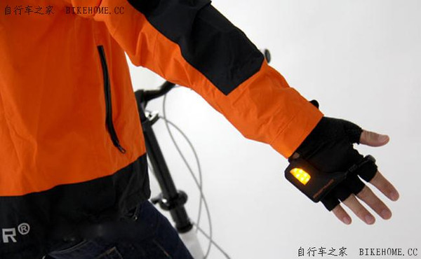 博鱼电竞夜骑实用向-LED自行车转向灯手套(图3)