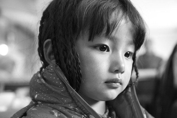 冈齐拉姆青藏高原的藏族小女孩,我为她而来青海!