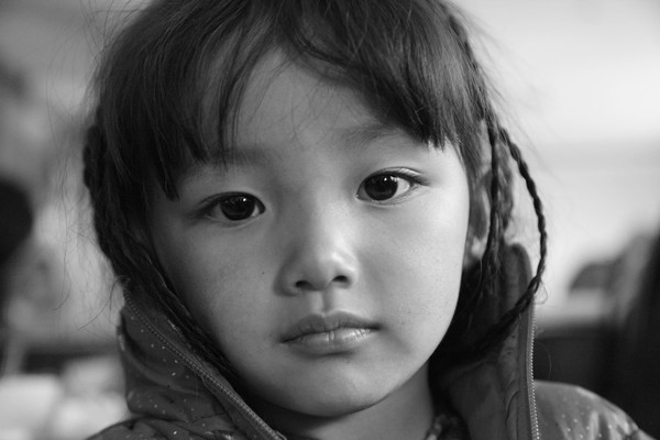 冈齐拉姆青藏高原的藏族小女孩,我为她而来青海!