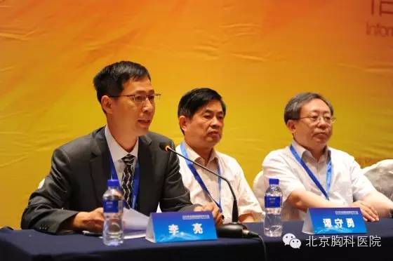 武汉市肺科医院承办的2015年全国结核病学术大会在湖北省武汉市拉开帷