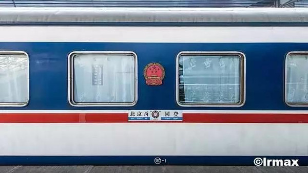 K9795次列车图片