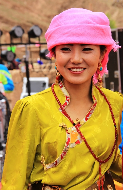 青海女人长相图片