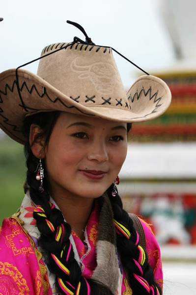 青海女人长相图片