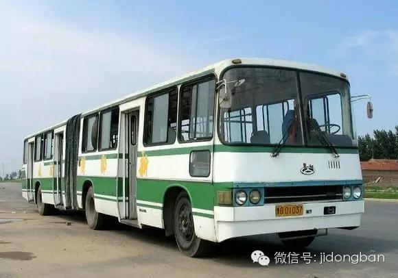 常州长江客车厂的cj6921与大套版cj6151,大概95年以后装配10路的