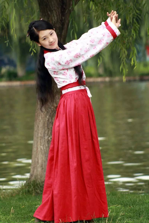 中国古代女性服饰系列篇之一醉美汉服!