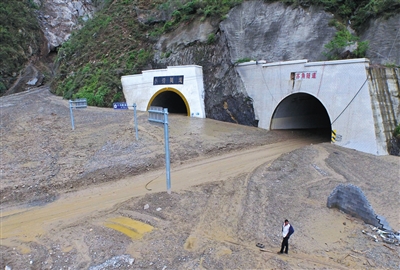 九江白龙洞隧道图片