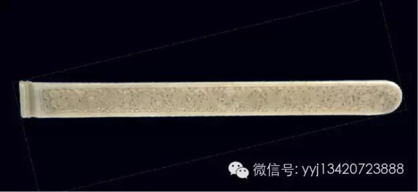貴重 文房具 本物和田玉 原石 子石 手彫 清代 螭龍紋 筆添 硯 墨