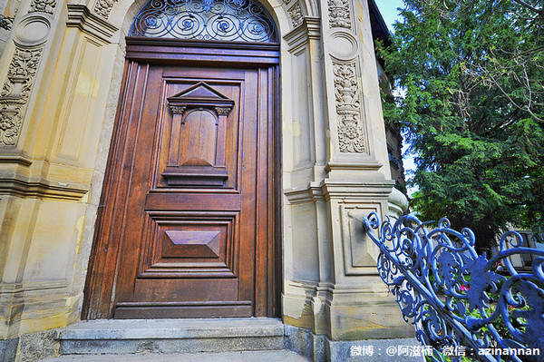 施泰德藝術館位於法蘭克福博物館