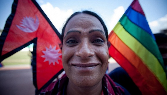 一名尼泊爾跨性別者在加德滿都參加第一屆南亞lgbt運動會開幕式.