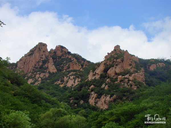 美麗的遼寧北票大黑山國家森林公園