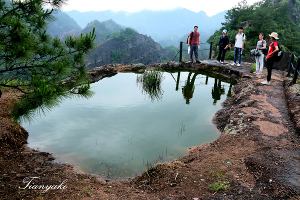 探秘连城多少烟雨冠豸山