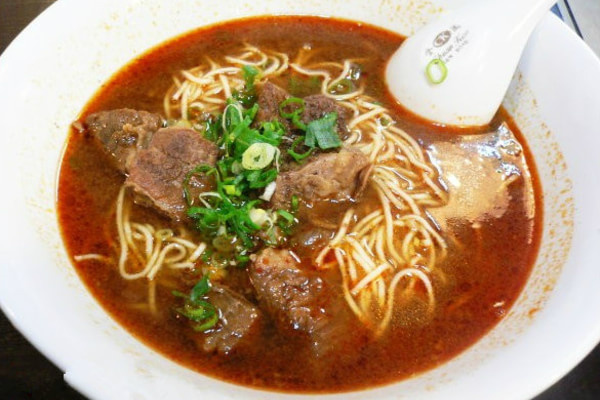 去台湾怎么能不吃牛肉面!美味牛肉面觅食攻略!