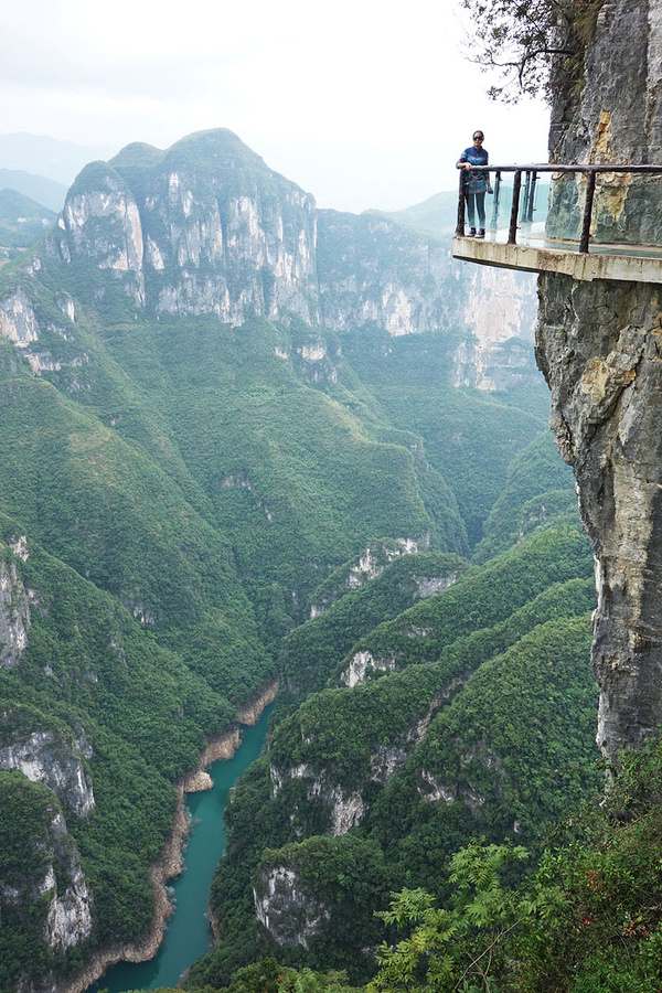 雲陽龍缸風景在缸外