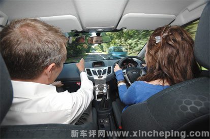 英國考車,考的不是開車,而是意識-搜狐汽車