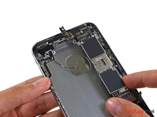 iphone6splus完全拆解cpu內存閃存全變了