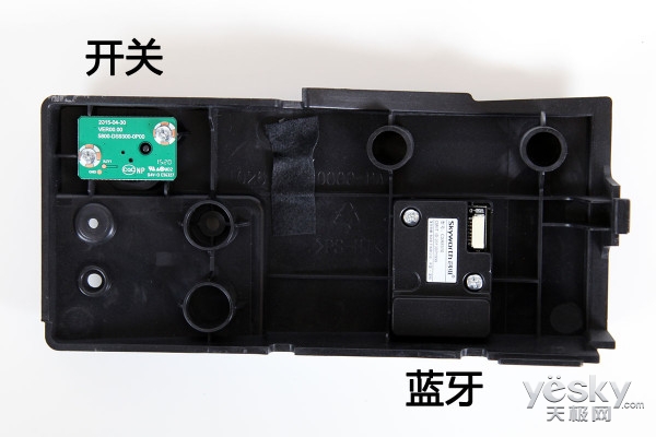 当贝市场创维55s9300拆解评测内部细节曝光