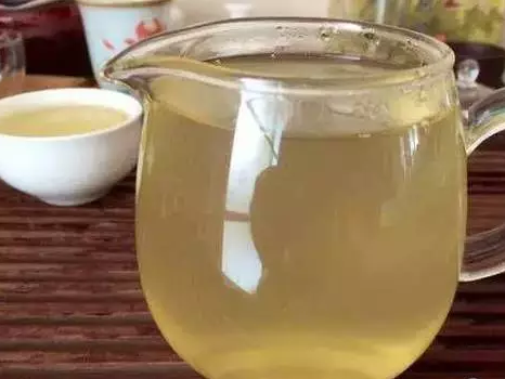 普洱茶茶汤"冷后浑"是怎么回事?