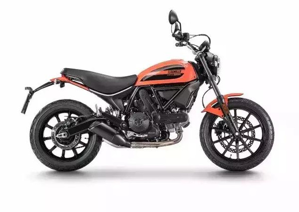 百闻不如一见杜卡迪2016新款ducatiscrambler400