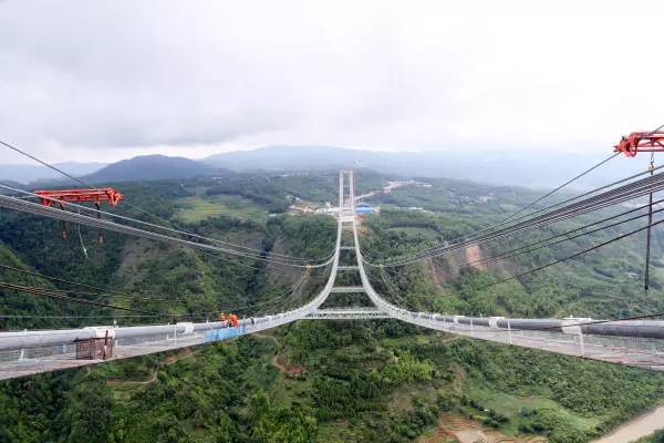 牛栏江大桥图片