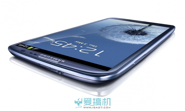 ĸ Galaxy S III  2012 귢áʯͣٷɫǳƵĺɫɫExynos 4412 ĺ˴4.8  720P Super AMOLED ĻӲ϶˺仯ϵͳ˻ Android 4.0  TouchWiz ⣬ͨϴ˸ܲƽSmart StayDirect Call ȡ