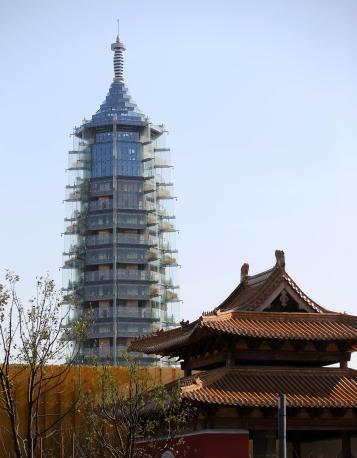 琉璃塔。