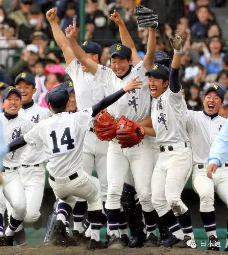 甲子园大赛是日本全国高中生棒球联赛
