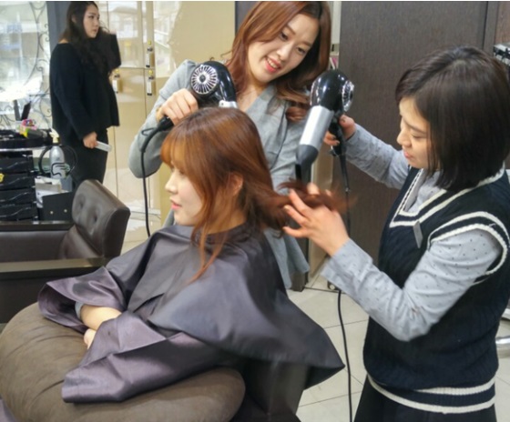 推荐一家造型时尚的韩国理发店