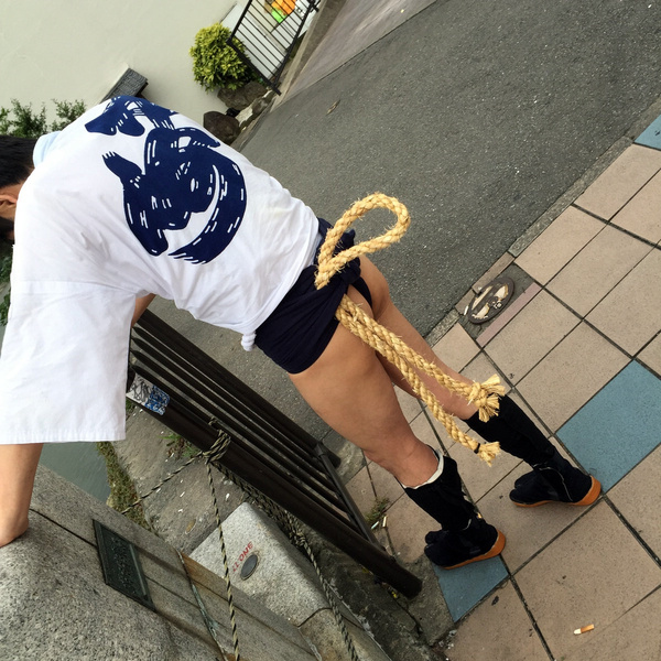 日本兜裆布 青少年图片