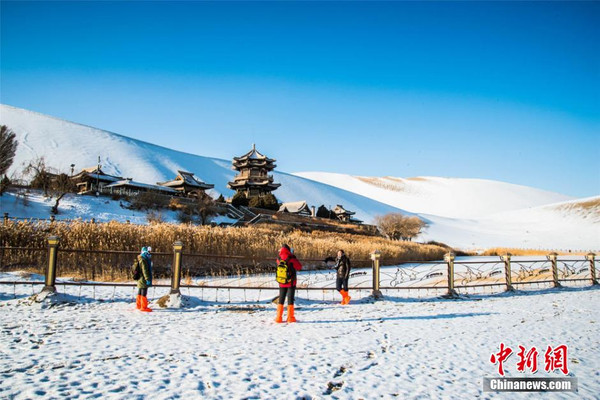 冬天甘肃旅游必去十大景点_甘肃周边冬天哪有好玩的地方