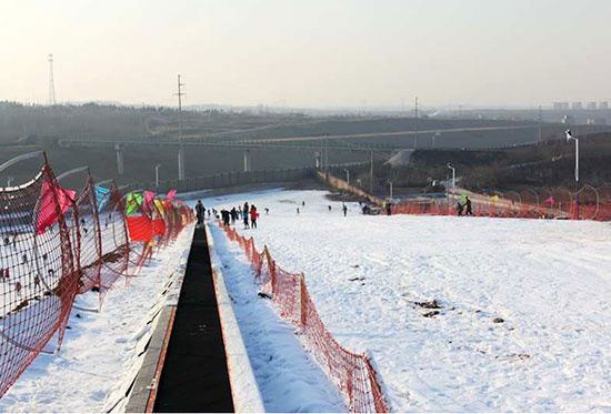 洹水湾滑雪场图片