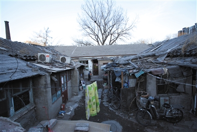 2012年3月,北京市文物保护单位、康有为故居“七树堂”已经破败不堪。资料图片/孙纯霞 摄