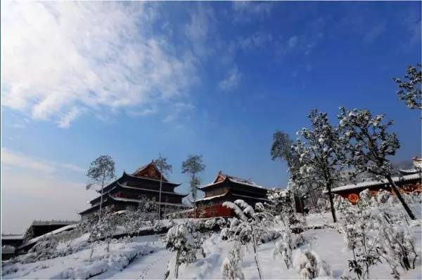 斑斕的開福寺,雪景如畫,不可褻玩.