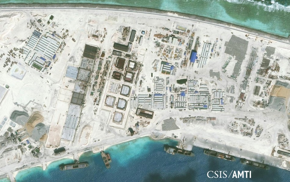 图为2016年1月8日美济礁卫星图