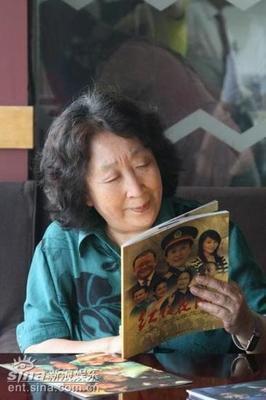 如今,彭玉和老伴陈久荣再婚已经16年,他们定居珠海.