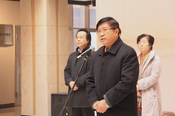 河北大学艺术学院书法专业汇报展开幕